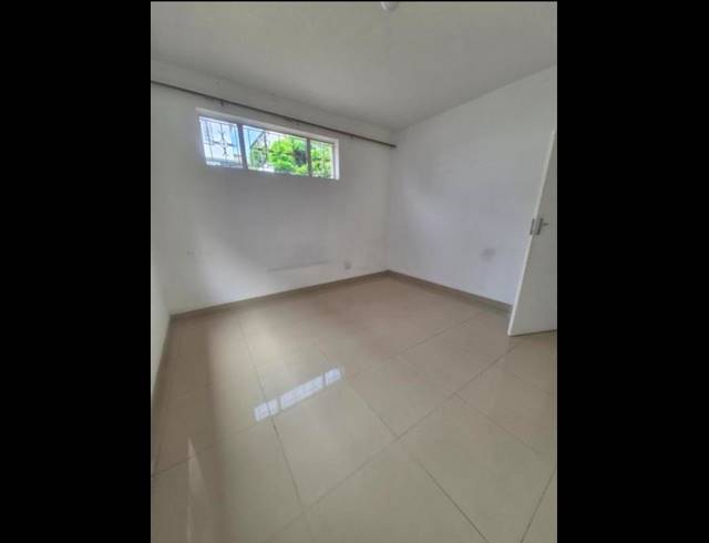 5 BEDROOM PROPERTY TO RENT IN OVERPORT
